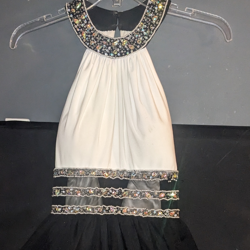 Elegant Black and White Evening Dress